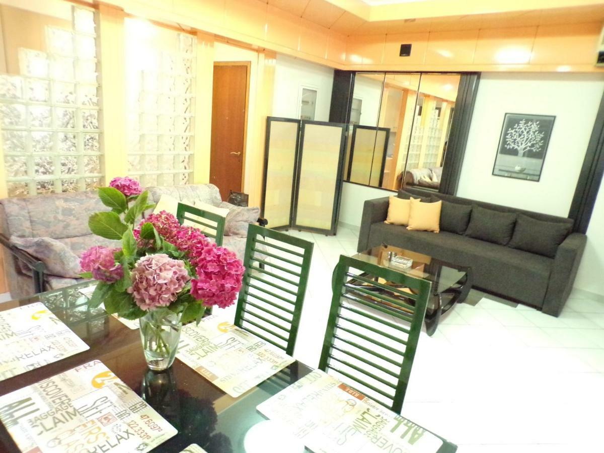 Christine'S Downtown Suites Kavala Dış mekan fotoğraf